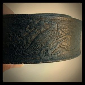 3/$20     Mens Vintage black eagle belt
